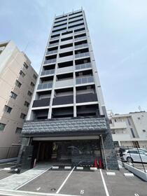 広島県広島市中区東平塚町 14階建 築1年10ヶ月