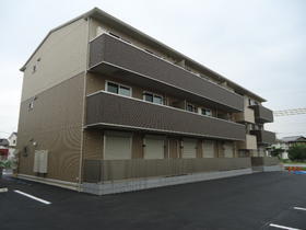 栃木県足利市借宿町 3階建 築9年9ヶ月