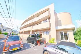 広島県安芸郡府中町石井城１ 3階建 築17年4ヶ月