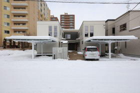 北海道札幌市中央区南十七条西８ テラスハウス