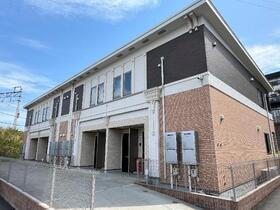 神奈川県小田原市多古 2階建