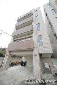 神奈川県川崎市宮前区有馬６ 5階建 築14年10ヶ月