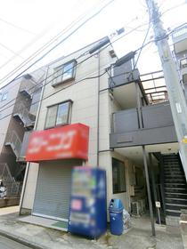 東京都立川市高松町３ 3階建 築32年4ヶ月