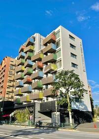 東京都新宿区大京町 賃貸マンション