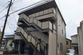 神奈川県相模原市中央区星が丘３ 3階建