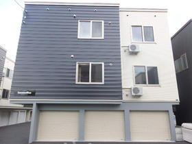 北海道札幌市白石区菊水八条３ 3階建 築7年10ヶ月