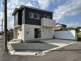 茨城県牛久市岡見町 賃貸一戸建て