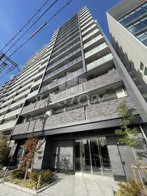 大阪府大阪市浪速区稲荷１ 15階建