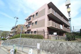 兵庫県川西市鼓が滝１ 6階建 築25年8ヶ月