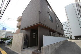 Ｆｅｌｉｃｅ　Ｍｉｎａｍｉ 2階建