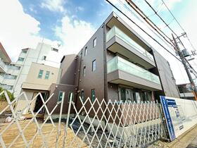 東京都練馬区石神井町８ 3階建 