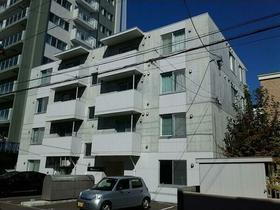 北海道札幌市豊平区平岸四条２ 地上4階地下1階建 築8年6ヶ月