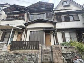 大阪府枚方市長尾西町１ 2階建