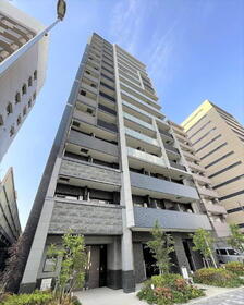 愛知県名古屋市中区葵２ 15階建 築6年5ヶ月