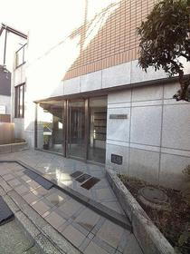 東京都目黒区駒場１ 3階建 築32年5ヶ月
