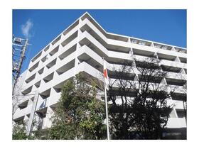 東京都目黒区中目黒５ 7階建