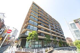 東京都目黒区原町１ 9階建
