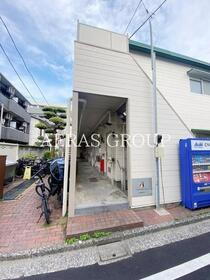 東京都新宿区百人町２ 賃貸アパート