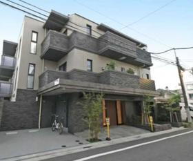 東京都豊島区目白４ 地上3階地下1階建 築2年8ヶ月