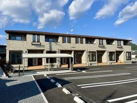 鹿児島県指宿市十町 2階建