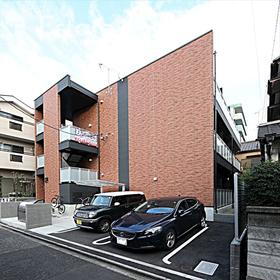 愛知県名古屋市西区栄生３ 3階建 築5年8ヶ月