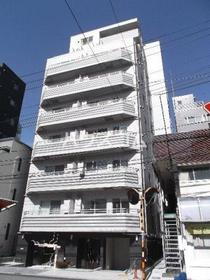 東京都足立区綾瀬３ 11階建 築8年1ヶ月