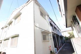 Ｊ’ｓ　Ａｐａｒｔｍｅｎｔｓ 2階建