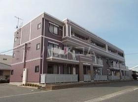 茨城県鹿嶋市鉢形台１ 3階建 築26年6ヶ月