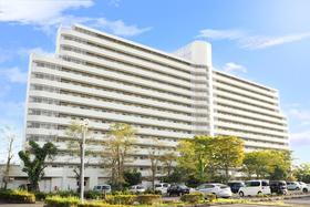 ビレッジハウス成田吾妻タワー１号棟 14階建