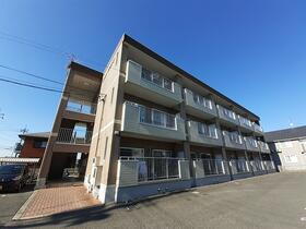 マンションエトランゼ　　２０２号室 3階建