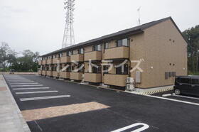 愛知県江南市村久野町鳥附 2階建 築5年11ヶ月