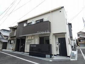 大阪府大阪市東住吉区田辺１ 2階建 築3年10ヶ月