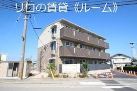 福岡県糟屋郡粕屋町戸原東３ 3階建