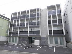 北海道札幌市西区二十四軒一条２ 4階建 築4年9ヶ月