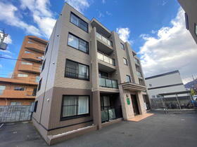 北海道札幌市中央区南八条西１８ 4階建 築18年5ヶ月