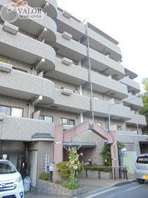 神奈川県横浜市港南区港南１ 地上5階地下1階建 築15年11ヶ月