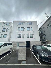 北海道札幌市西区発寒三条１ 4階建 築1年4ヶ月
