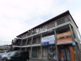 栃木県小山市城東５ 3階建 築28年8ヶ月