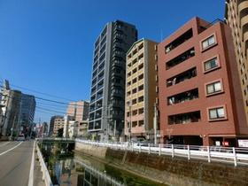 福岡県福岡市中央区平尾１ 6階建 築21年10ヶ月