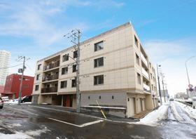 北海道札幌市中央区北三条東７ 4階建 築4年5ヶ月