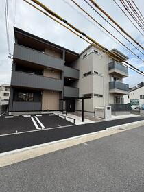 広島県広島市南区段原山崎３ 3階建 