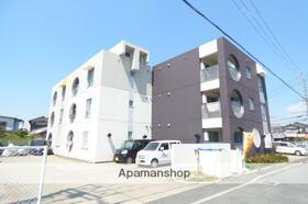 ルシール森田 3階建
