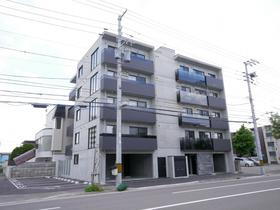 北海道札幌市東区北十七条東１０ 5階建 築6年2ヶ月