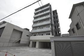 Ｌａｎｃｉａ　Ｈｅｉａｎ 7階建