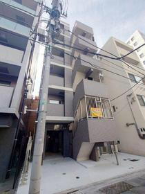 東京都中央区湊３ 6階建 築2年4ヶ月
