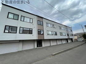 北海道札幌市南区石山東３ 3階建 築17年4ヶ月