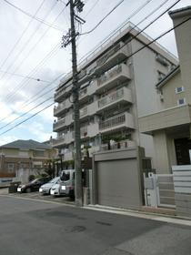 愛知県名古屋市千種区向陽町２ 6階建 築53年6ヶ月