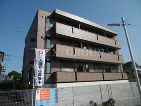 東京都昭島市玉川町５ 3階建