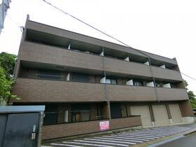 アンプルールフェールフォルス