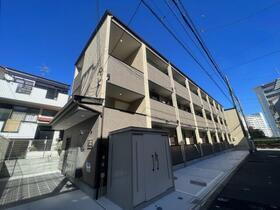 大阪府大阪市西淀川区御幣島６ 3階建 築2年6ヶ月